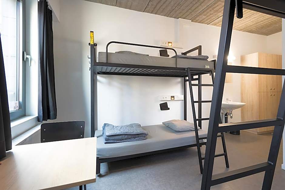 Auberge Jeunesse Charleroi Youth Hostel