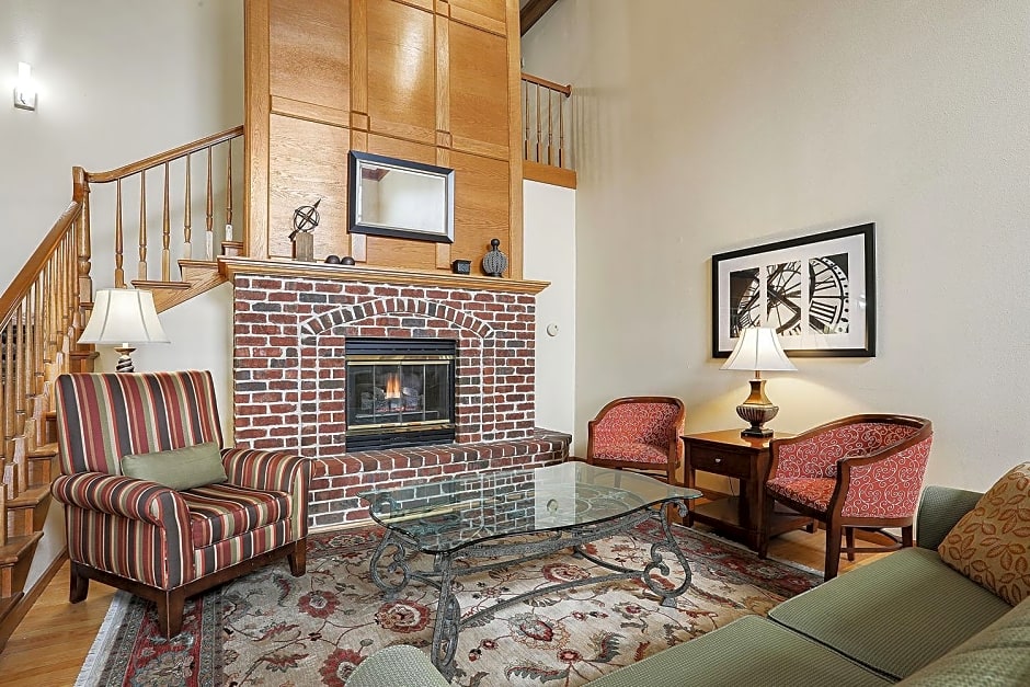 Country Inn & Suites by Radisson, Green Bay, WI