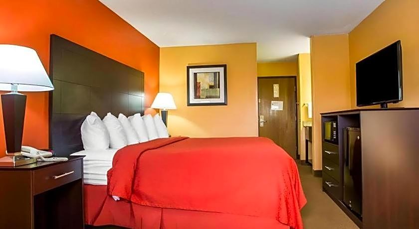 Quality Inn & Suites Kimberly - Appleton East