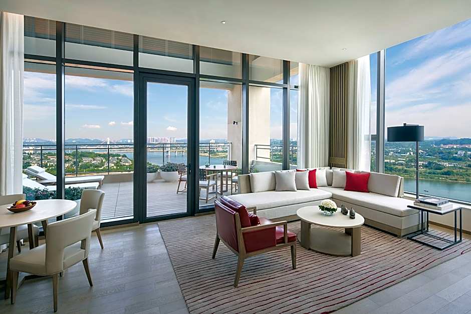 Photo 1 of 3 of Premium 1 King Bed Suite, River View