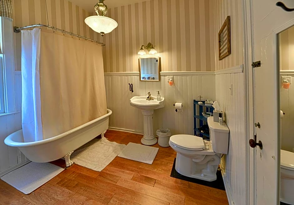 The Bed and Breakfast at Oliver Phelps