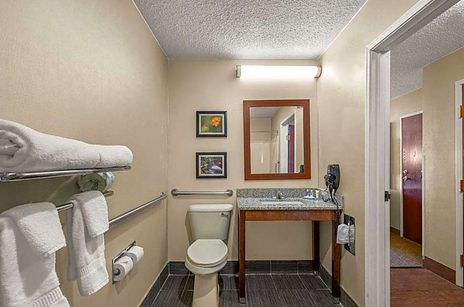 Comfort Inn Near Ouabache State Park