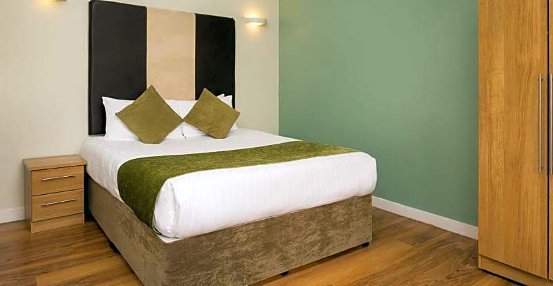 Aparthotel Roomzzz Leeds City West