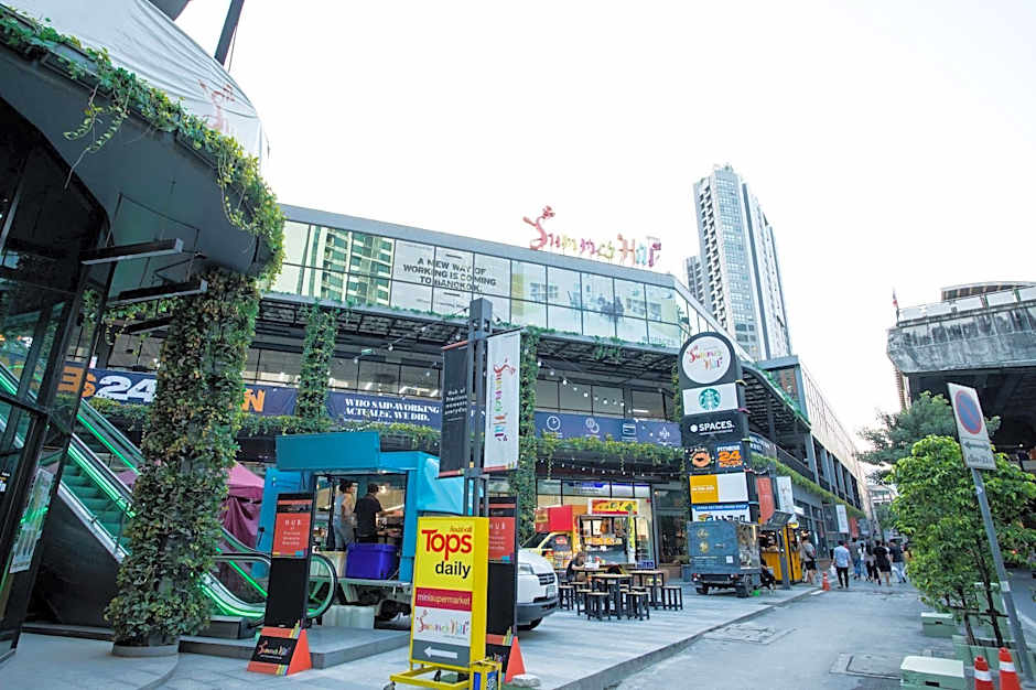 Nine Plus Loft (Guest House)