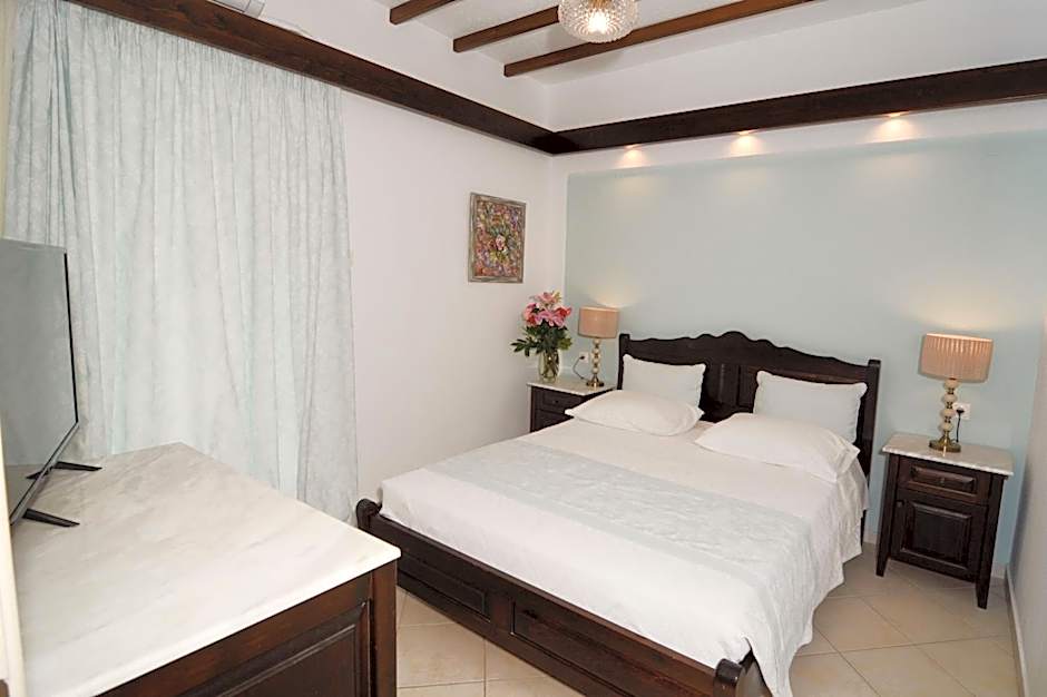 Afrodite Hotel Apartments