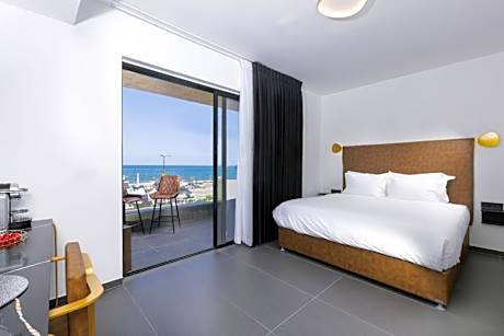 מלון המעפילים נהריה HaMaapilim Hotel Nahariyya