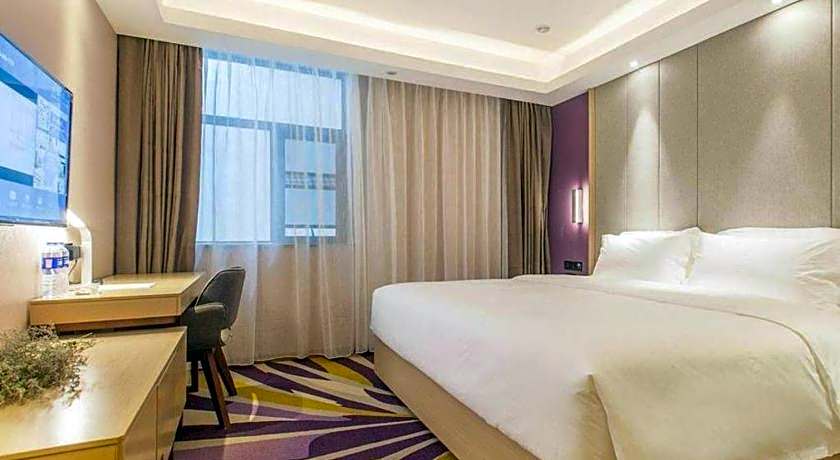 Lavande Hotels· Suizhou Wenfeng