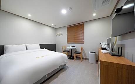 Yongin No. 25 Yongin Terminal Branch