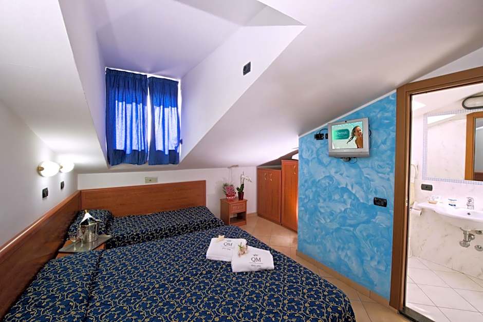 Hotel Queen Mary