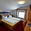 modern&renovated - Hotelpension Oberauer Wagrain