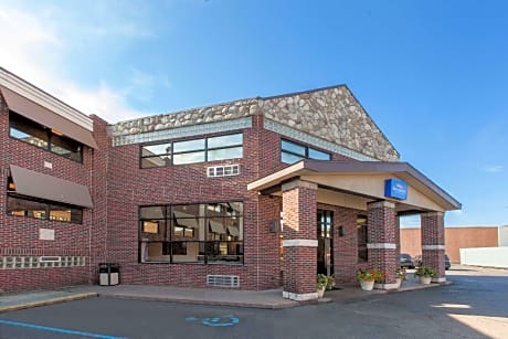 Baymont by Wyndham Downtown Detroit