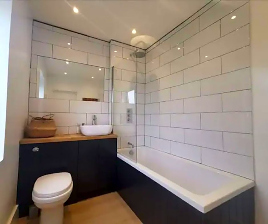 Iona – Bracklesham Bay