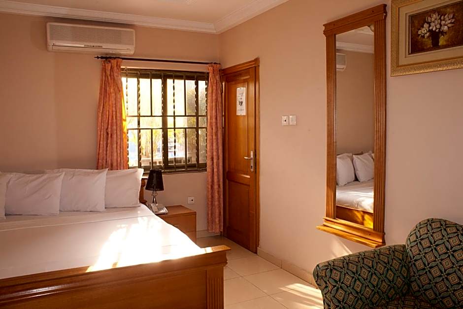 Eastgate Hotel