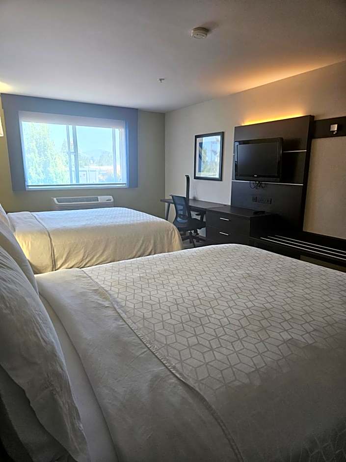Holiday Inn Express Hotels & Suites Burlington By IHG