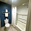 La Quinta Inn & Suites by Wyndham Auburn Worcester