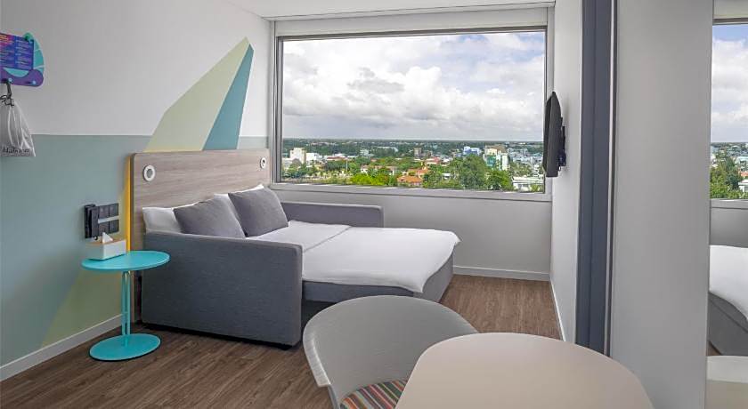 Tru by Hilton Hau Giang City Centre