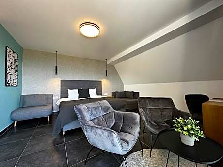 Superior Double or Twin Room with Lake View