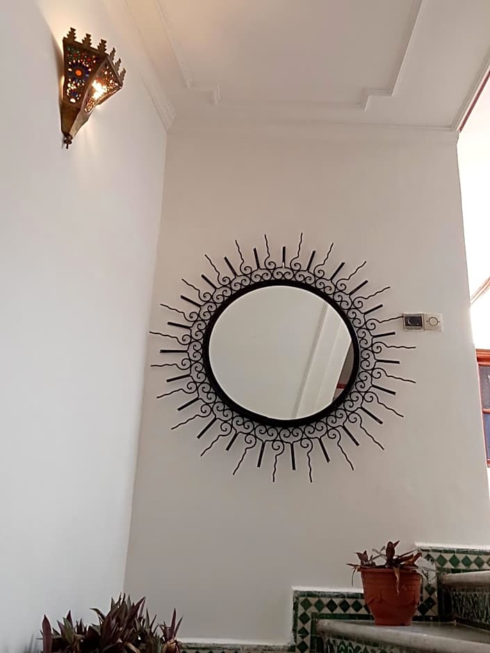 Hôtel Sid El Aidi Médina