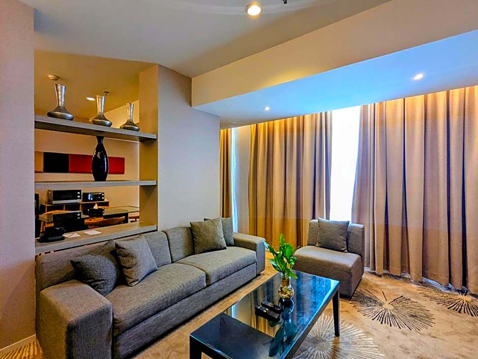 Grand Zuri Jababeka Hotel