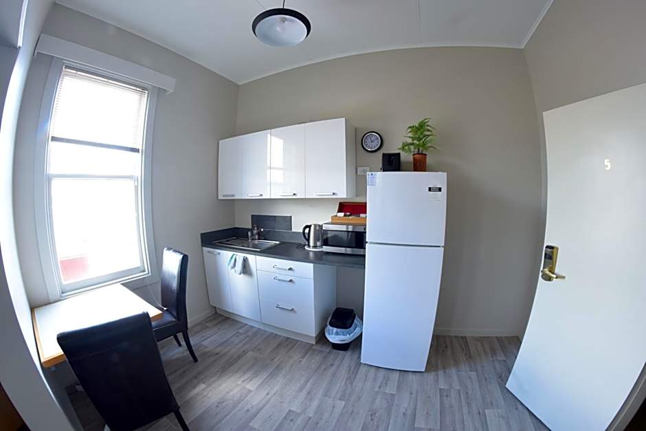 Fern Lodge Inglewood
