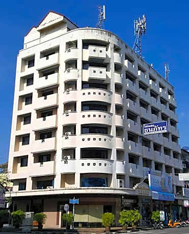 Tanaphat Hatyai Hotel