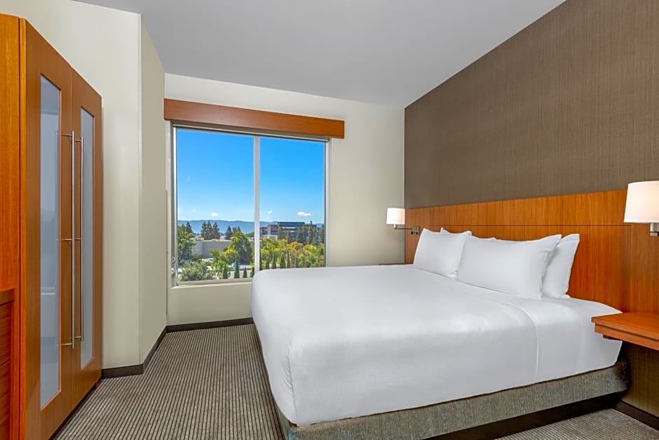 Hyatt Place San Jose Airport