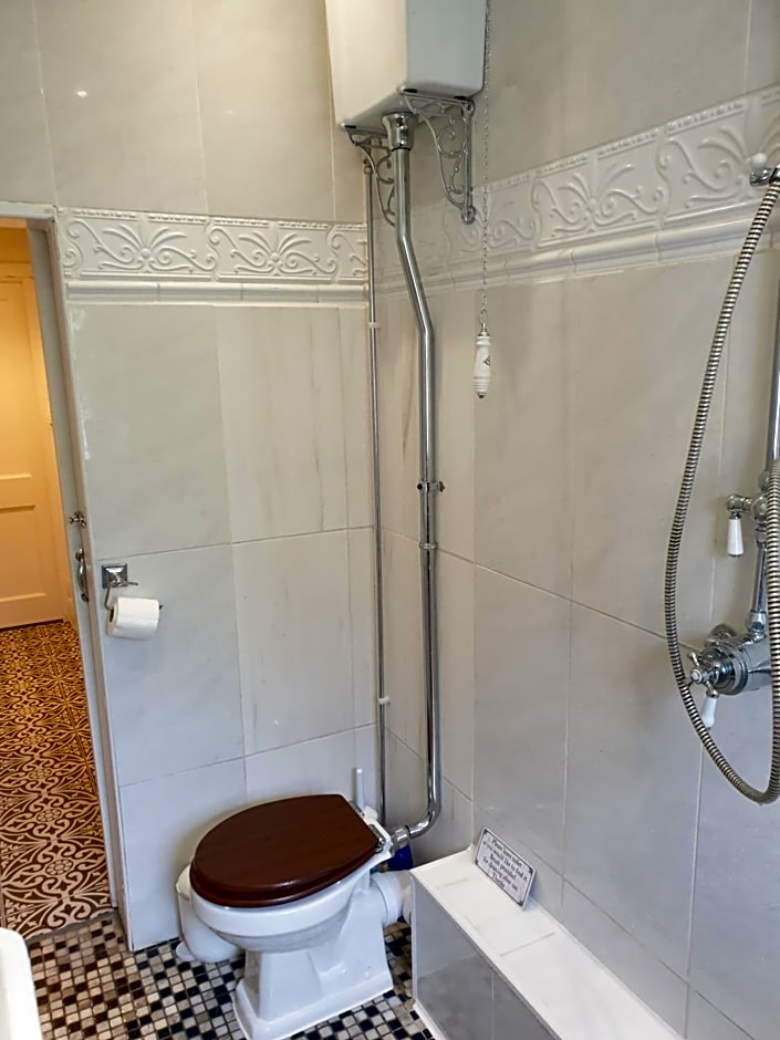 Judy's B&B private home