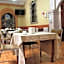 Hotel Maria Benita