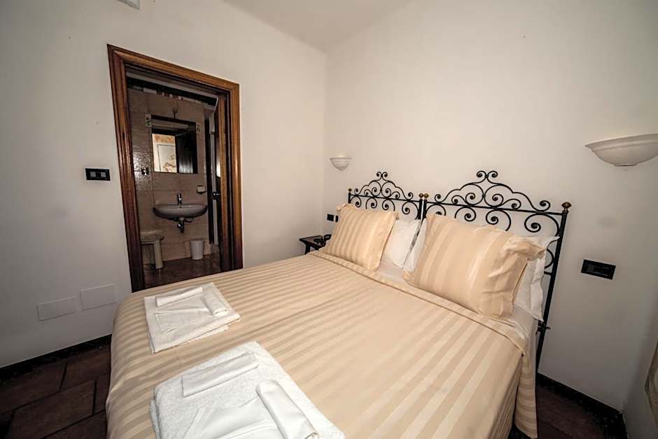 Hotel Porta Marmorea