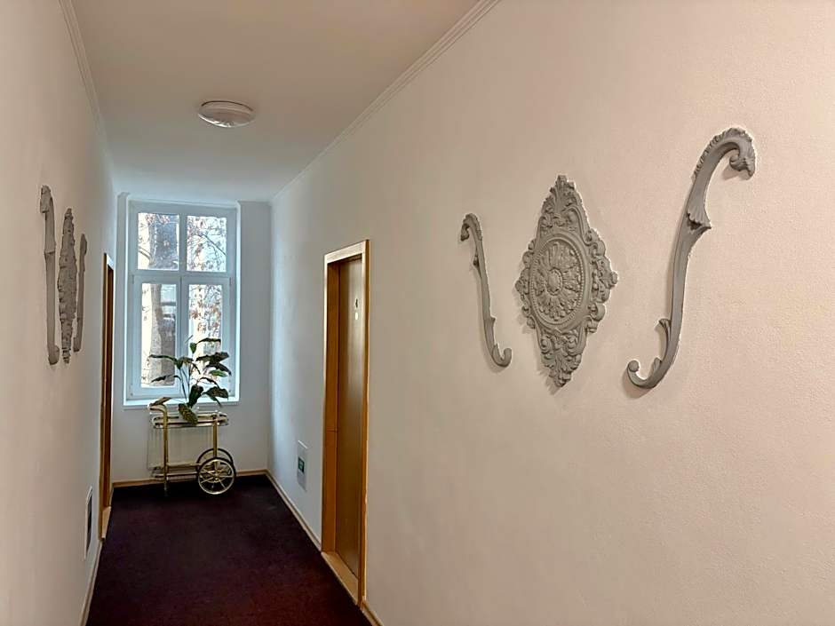 Hotel Zlatý Kříž