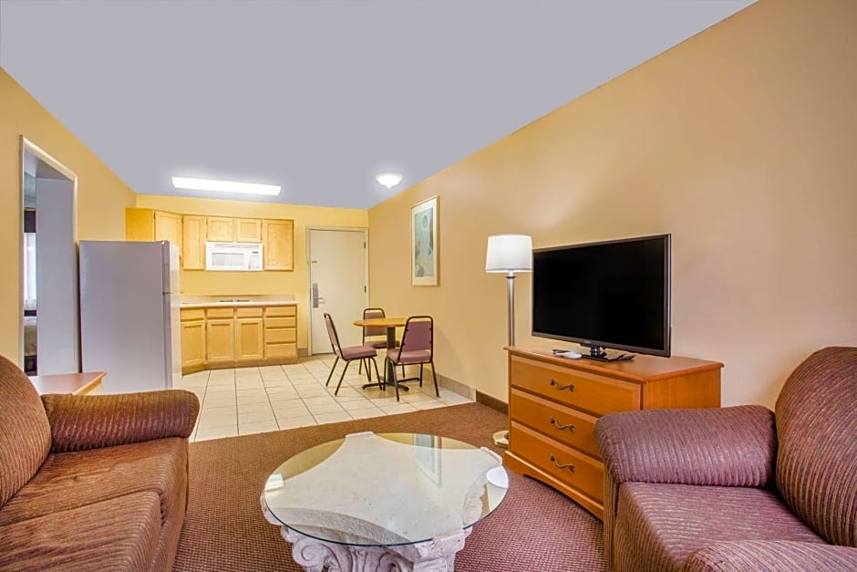 Days Inn by Wyndham St. George