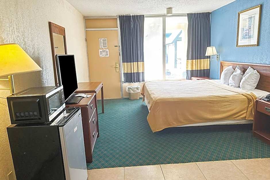 Super Inn & Suites by OYO Milledgeville