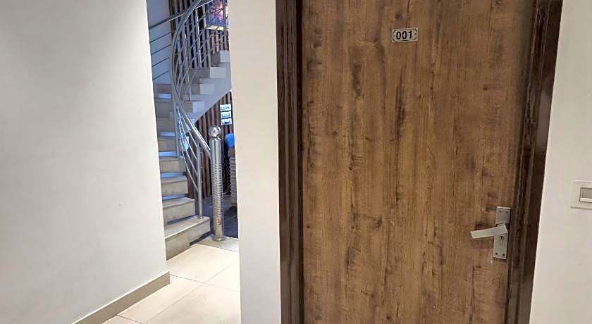 Hotel JK Residency