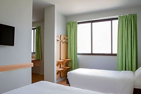 Standard Room with Double Bed and Single Bed