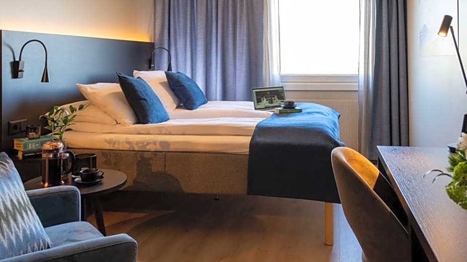 Photo 1 of 1 of Standard Queen Room
