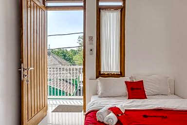 RedDoorz Syariah near Taman Pelangi Jogja 2