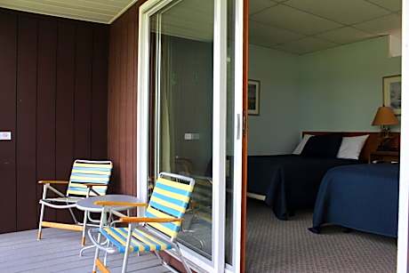Triple Room with Lake View
