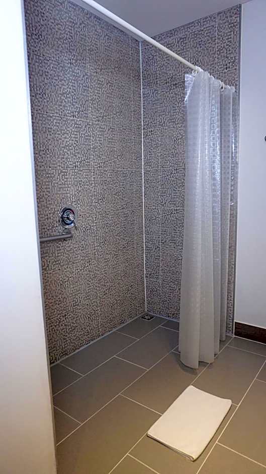 Hampton By Hilton Yopal