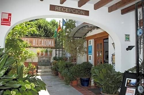 Hotel Alcadima