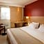 Best Western Plus Le Lavarin