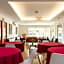 RedDoorz Plus Syariah near Java Supermall Semarang 2
