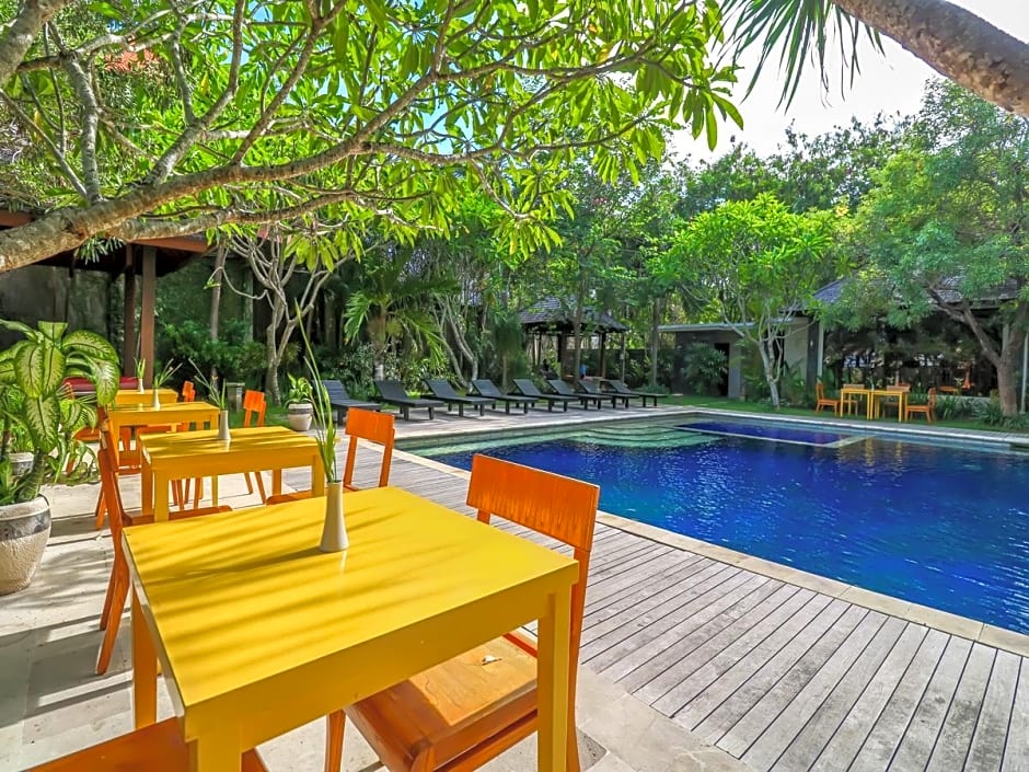 Capital O 2114 Grand Jimbaran Boutique Hotel