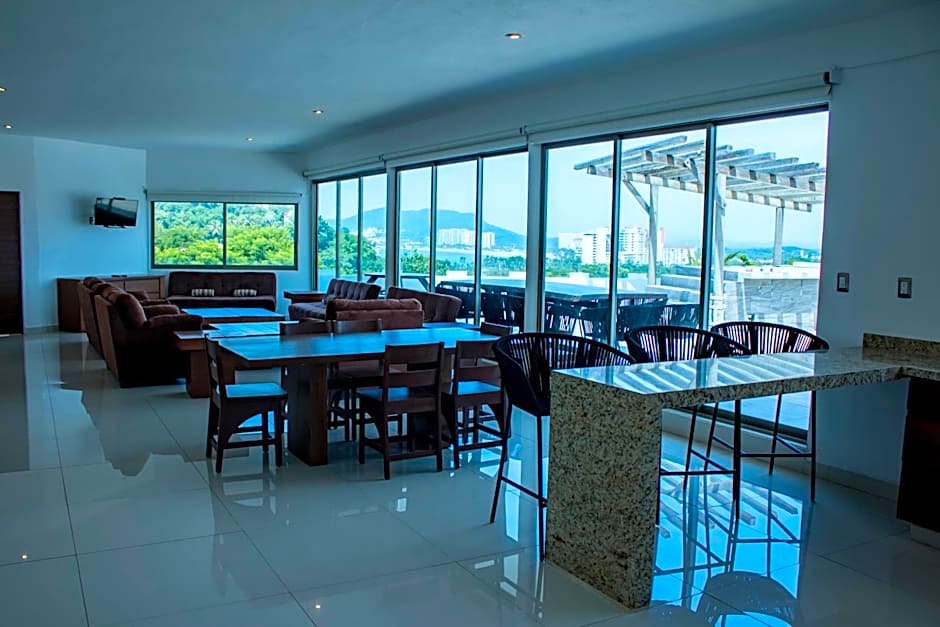 LA LOMA SUITES