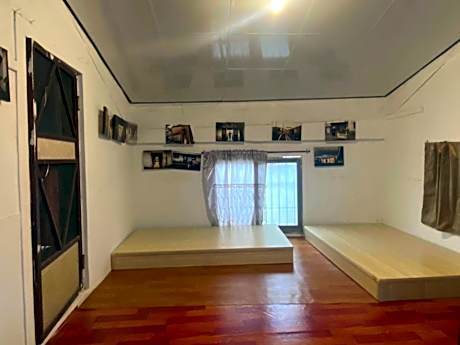 Wanluan Organic Bookstore