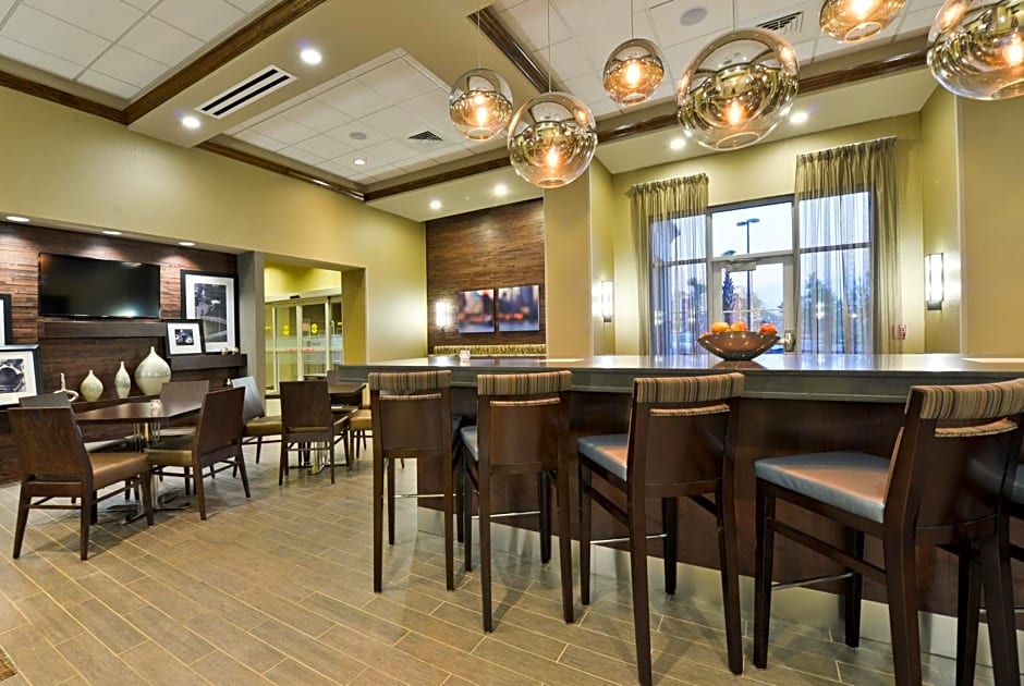 Hampton Inn & Suites Columbia/Southeast-Fort Jackson