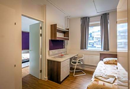 LSE Carr-Saunders Hall