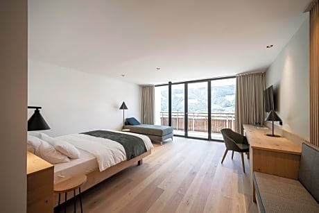 Junior Suite with Balcony