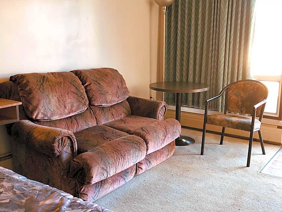 Howard Johnson by Wyndham Edson