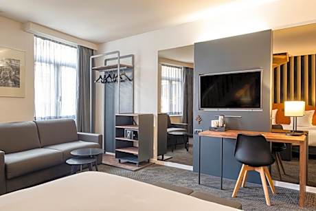 DUPLEX FAMILY CAPACITY 5