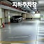 Geoje Artnouveau Suite Hotel